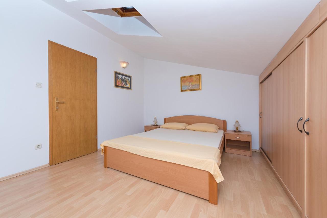 Apartments Zoka Makarska Buitenkant foto