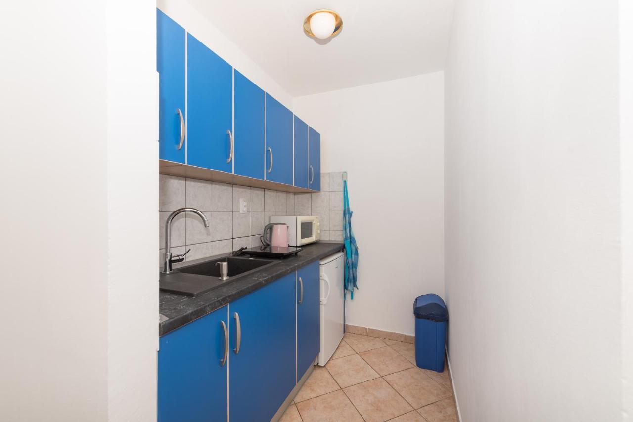 Apartments Zoka Makarska Buitenkant foto